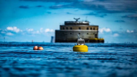 Ocean research benefits from new wave measurement sensor based on Xsens MTi-3