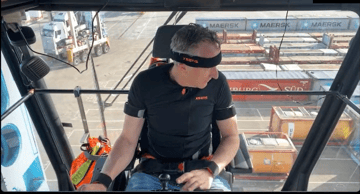 Investigating the extreme neck movements of straddle truck operators using Xsens MVN Analyze