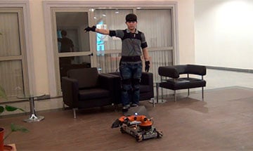 Using MVN Analyze For The Tele-operation Of A Mobile Robot Manipulator