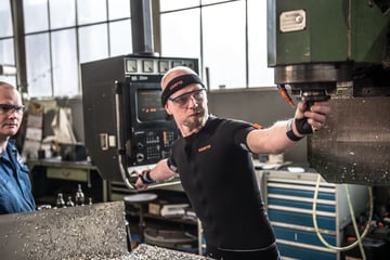 Exoskeleton kinematic design robustness: An assessment method to account for human variability