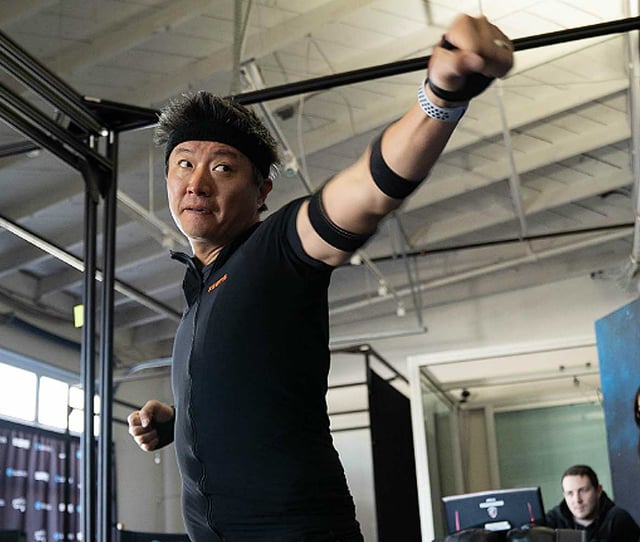 Mocap actor doing superman punch